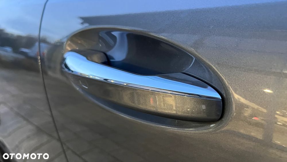 Mercedes-Benz GLB 220 d 4-Matic AMG Line 8G-DCT - 25