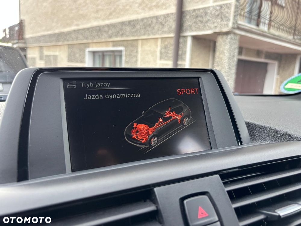 BMW Seria 1 118i M Sport - 27
