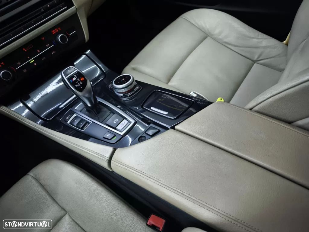 BMW 520 d Pack M Auto - 38