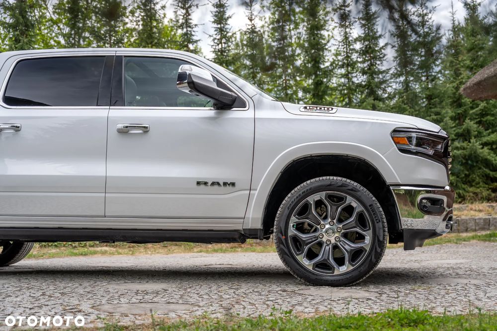 RAM 1500 5.7 Crew Cab Limited - 17