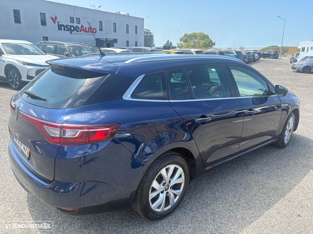 Renault Mégane Sport Tourer 1.5 Blue dCi Limited J17 - 16