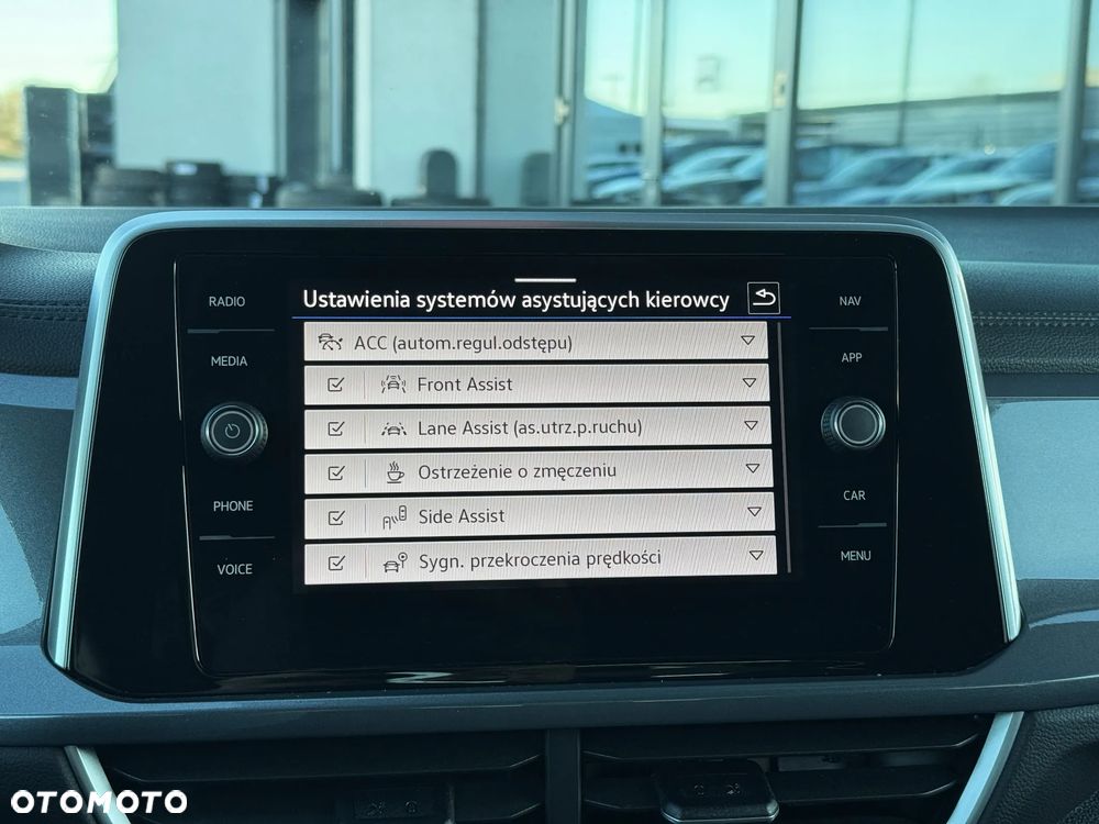 Volkswagen T-Roc 1.5 TSI Style DSG - 34