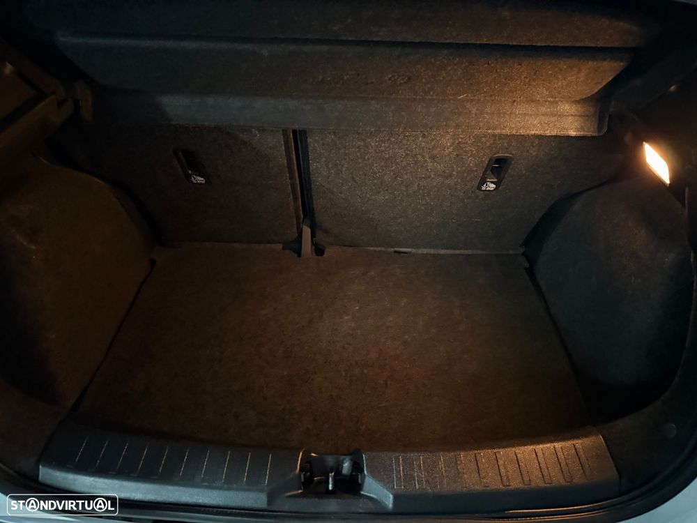 Nissan Micra 1.0 IG-T Acenta CVT - 28