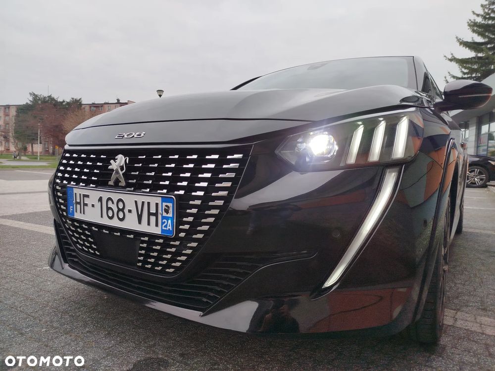 Peugeot 208 PureTech 100 EAT8 GT Pack - 31