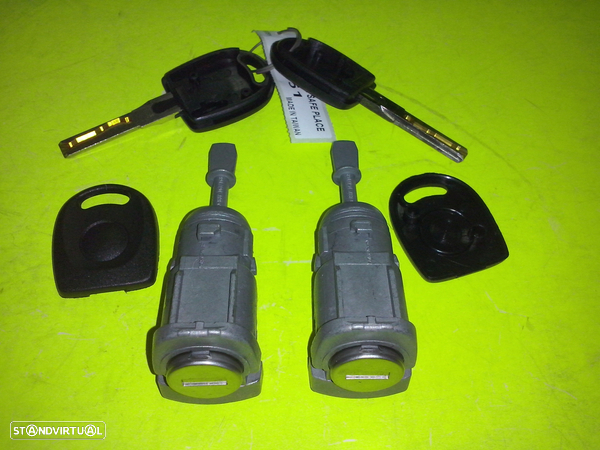 Canhões das portas com chaves Vw Golf IV Passat Bora (novos)