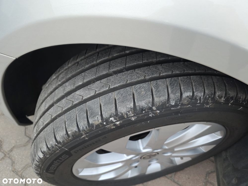 Volkswagen Golf 1.2 TSI Highline - 16
