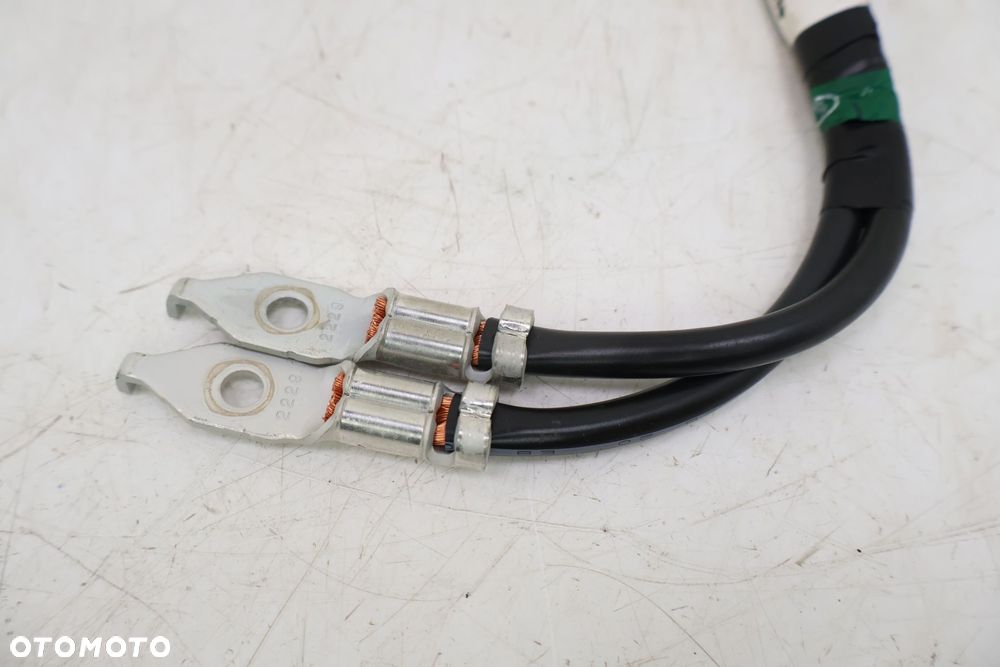 TOYOTA RAV4 V KLEMA BEZPIECZNIK AKUMULATORA 28850-25020, 82165-42120 - 2