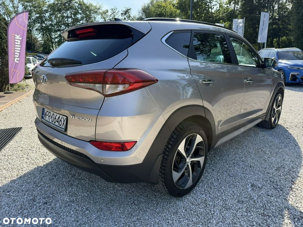 Hyundai Tucson blue 1.7 CRDi 2WD DCT Style - 23