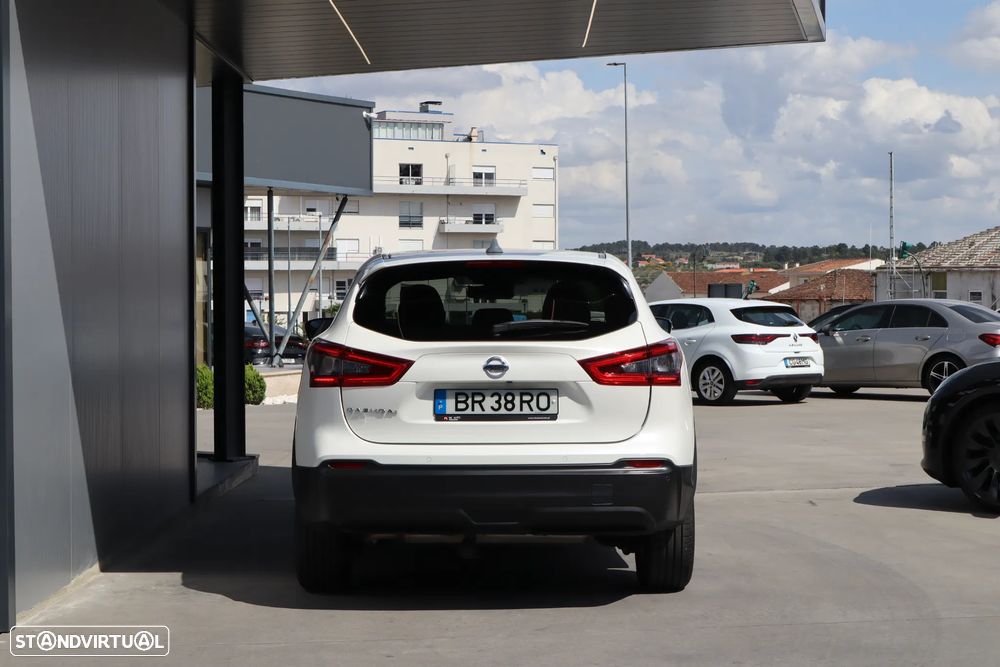 Nissan Qashqai 1.5 dCi N-Connecta PS - 5