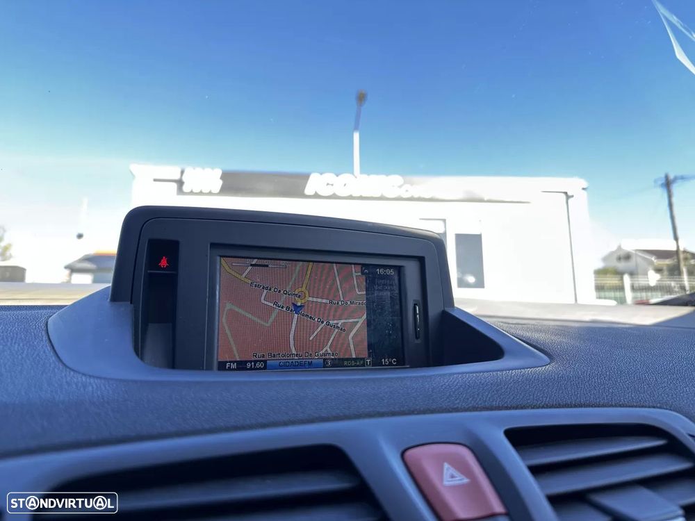 Renault Mégane Sport Tourer 1.5 dCi Dynamique S - 19