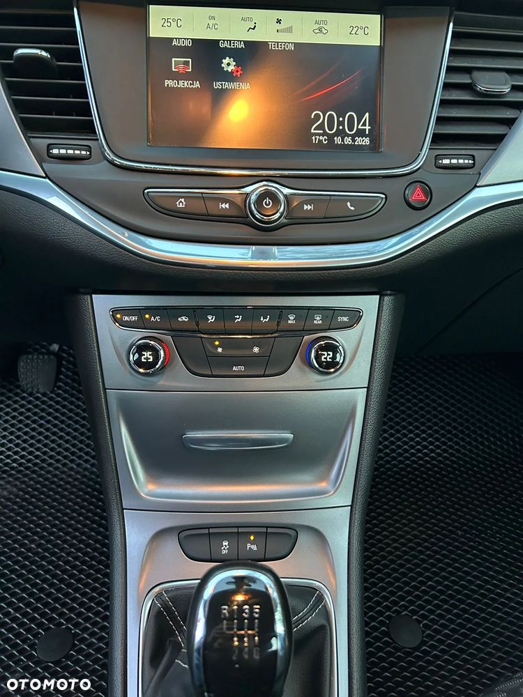 Opel Astra 1.4 T Enjoy - 21