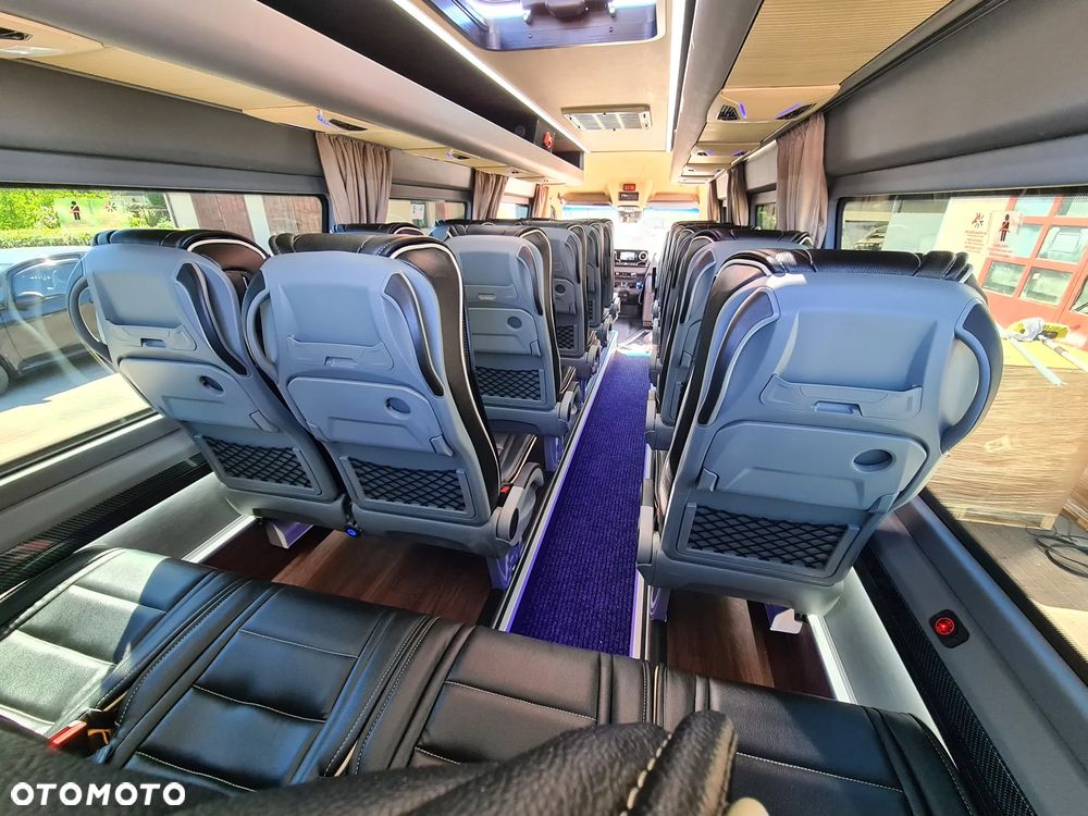 Mercedes-Benz Sprinter 519 cdi SprintCar z kuframi - 4