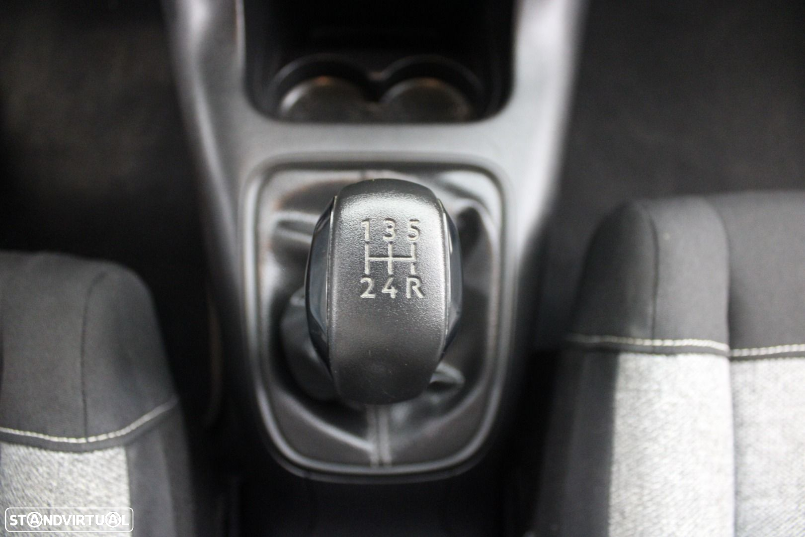 Citroën C3 1.2 PureTech C-Series - 20