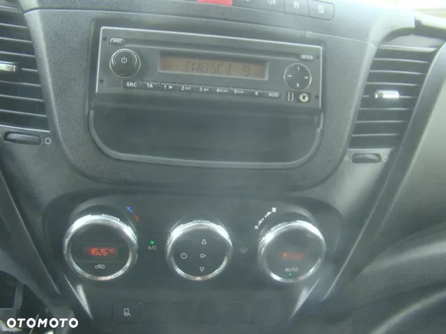 Iveco DAILY 35 C 15 MAXI BLIŹNIAKI 3.5T - 16