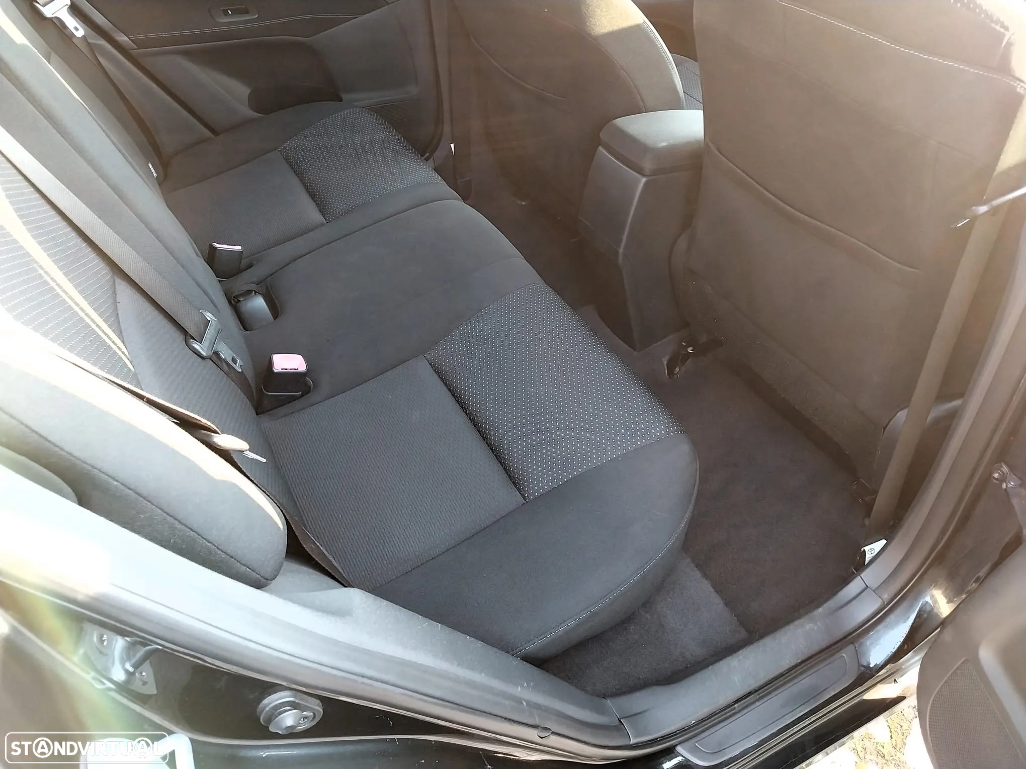 Toyota Auris 1.4 D-4D Comfort+Navi - 9
