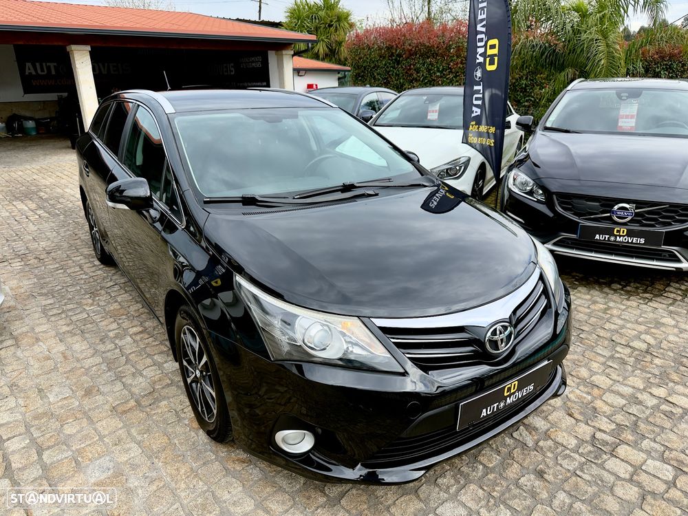 Toyota Avensis SW 2.0 D-4D Exclusive +Navi - 27