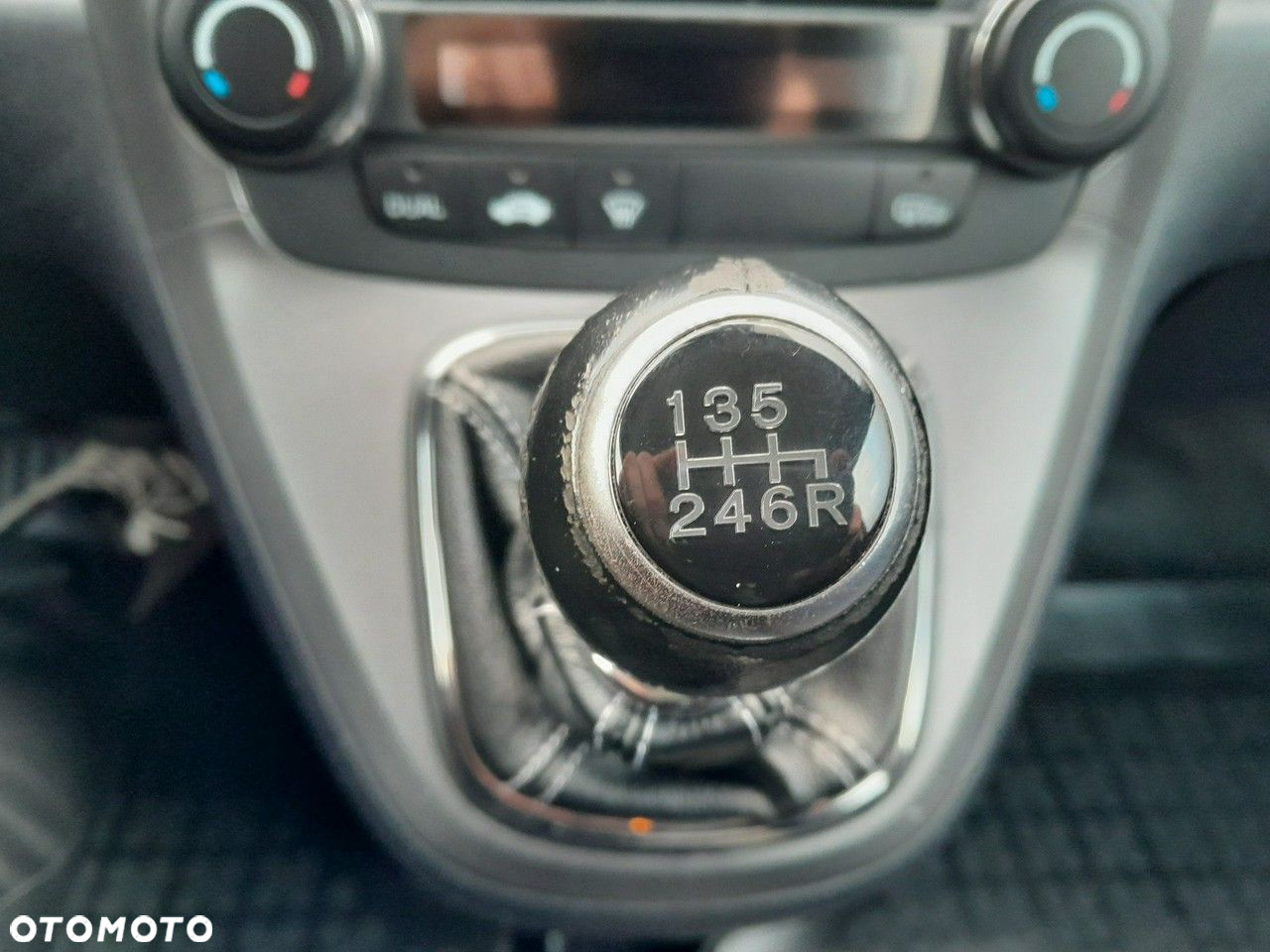 Honda CR-V 2.0 Comfort - 19