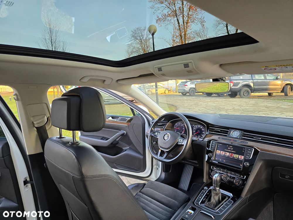 Volkswagen Passat 2.0 TDI Bi-Turbo BMT 4Mot Highline DSG - 17