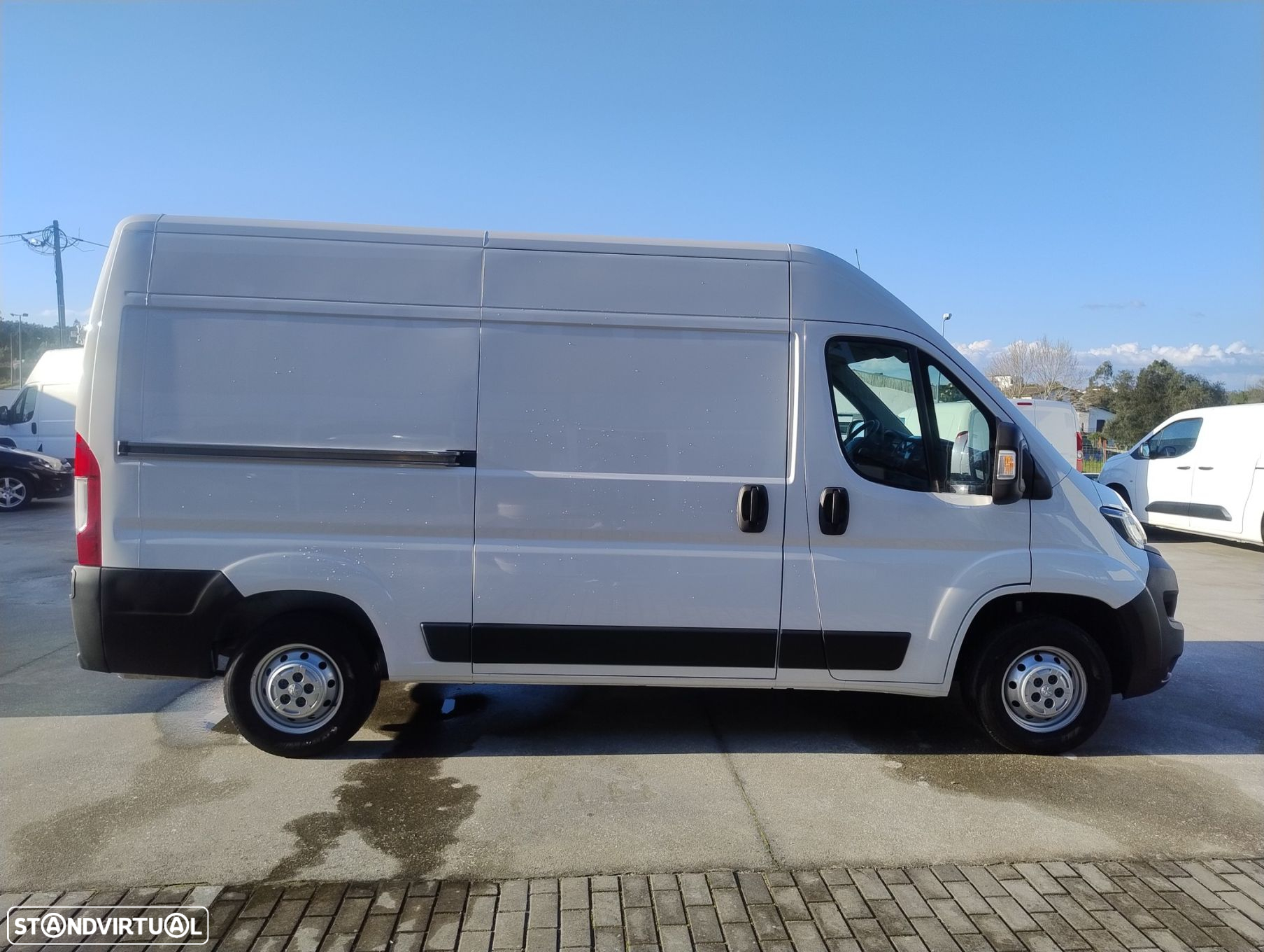 Peugeot Boxer 2.2 BlueHDi 330 L2H2 Premium - 6
