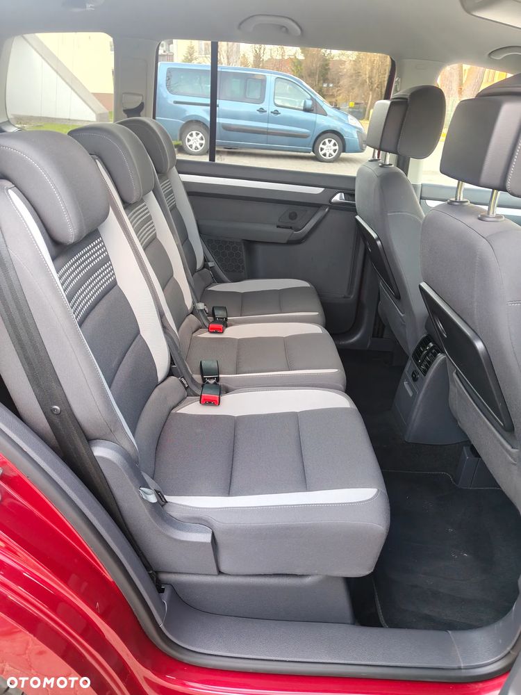 Volkswagen Touran 1.6 TDI DPF BlueMotion Technology Life - 12
