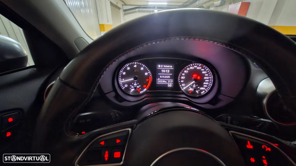 Audi A1 Sportback ver-a1-sb-2-0-tfsi-quattro - 4