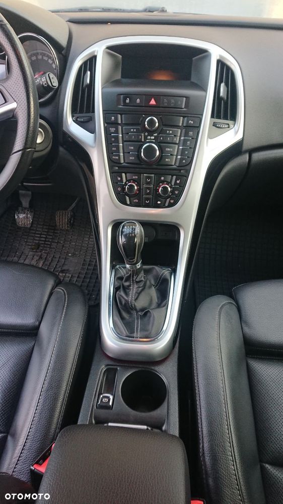 Opel Astra 1.4 T Sport - 11