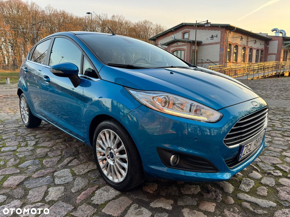 Ford Fiesta - 2