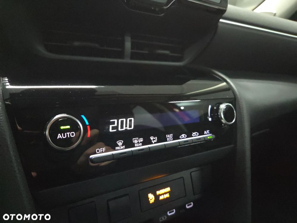 Toyota Yaris Cross Hybrid 1.5 Comfort - 23