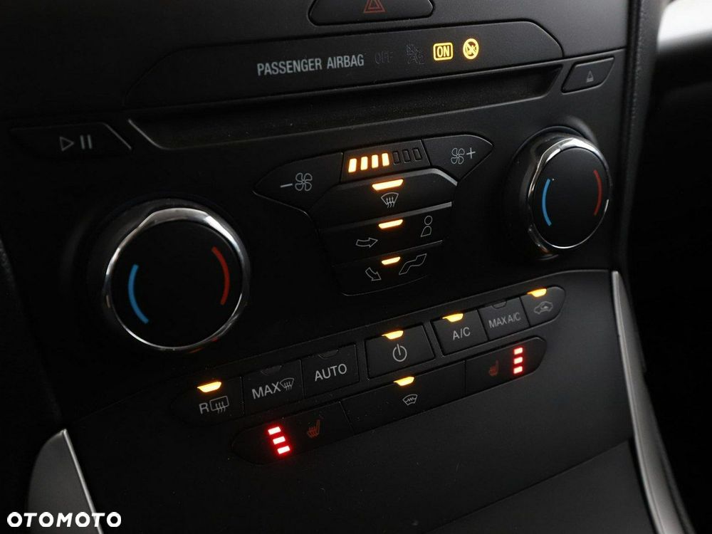 Ford S-Max 2.0 TDCi Trend - 25