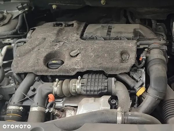 9HD kompletny silnik 1.6 HDi Peugeot Continental 114KM / 84kW - 1