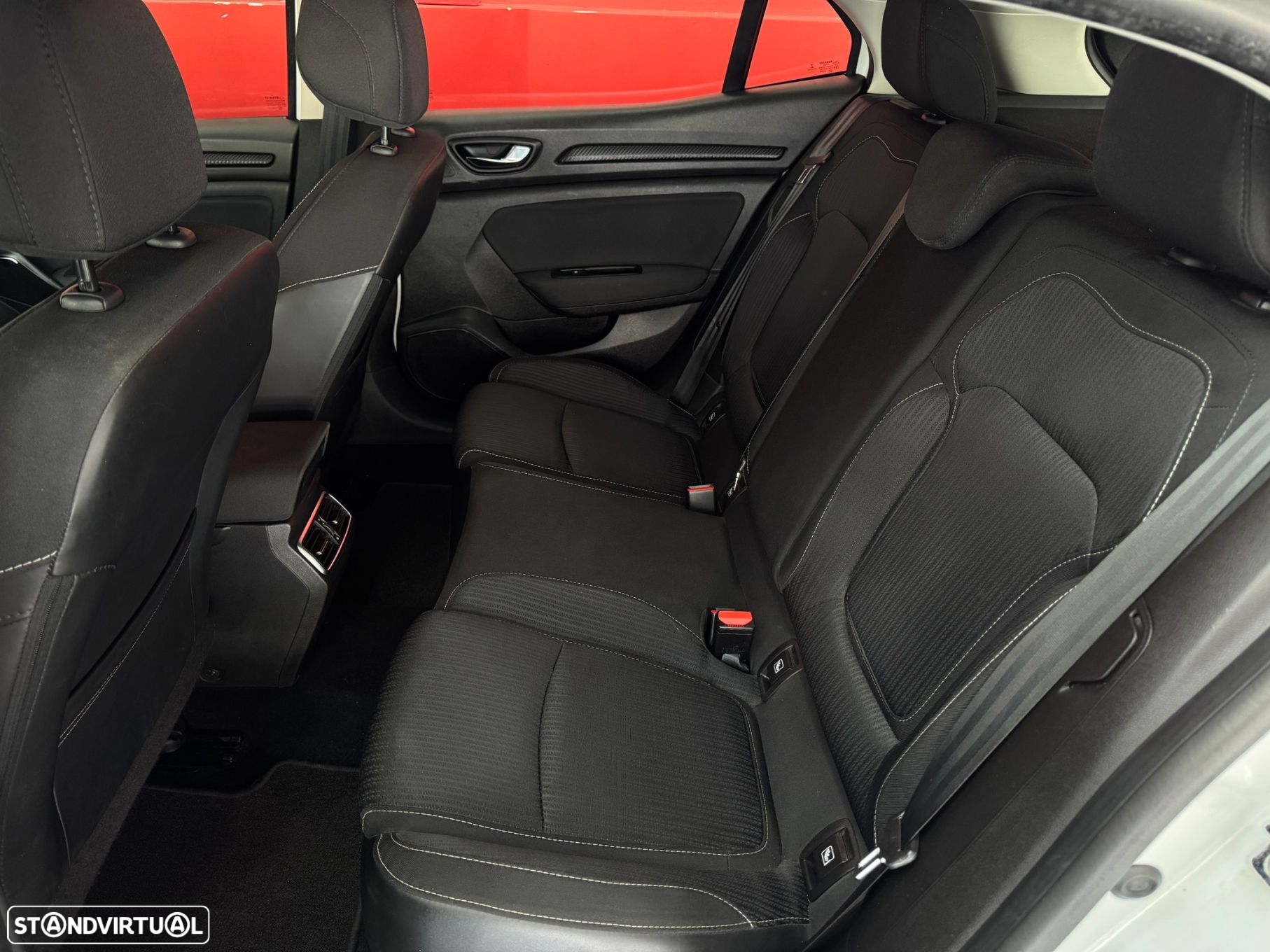 Renault Mégane 1.5 Blue dCi Zen - 11