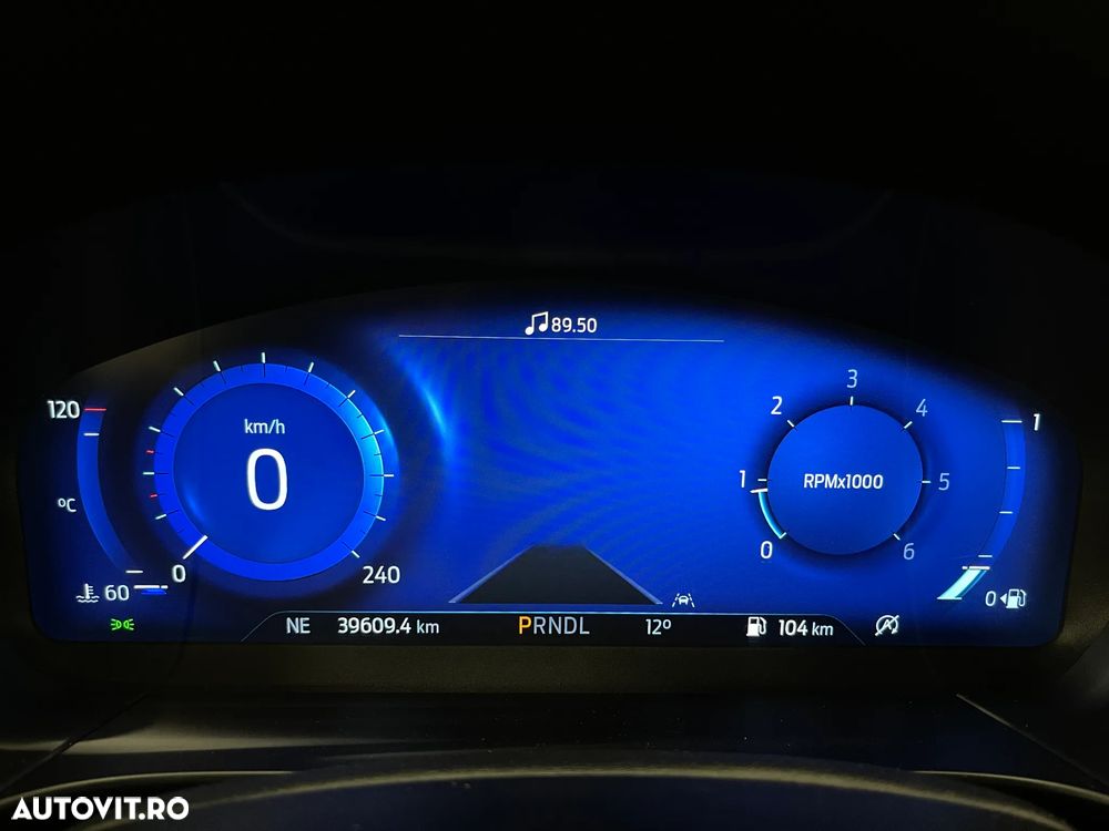 Ford Kuga 2.0 EcoBlue A8 AWD Titanium - 30