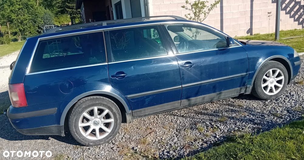 Volkswagen Passat 1.9 TDI Basis - 6