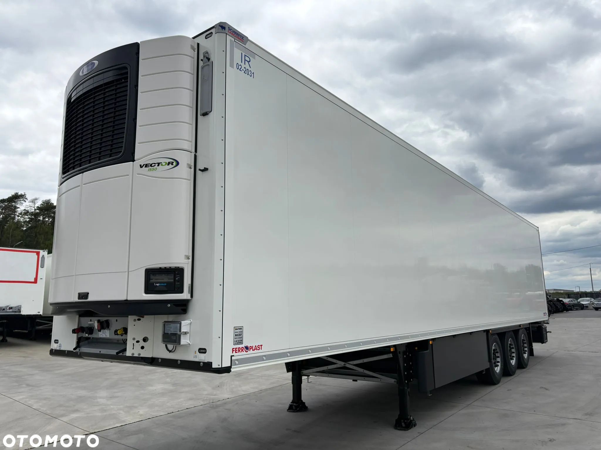 Schmitz Cargobull odbiór w Polsce, 2025 r. Chłodnia Standard z Carrier Vector 1550, klapy wentylacyjne - 1