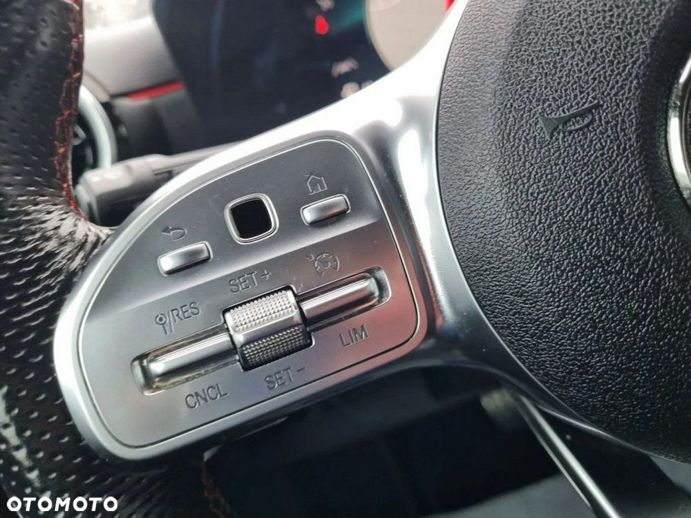 Mercedes-Benz Klasa A 200 d 8G-DCT AMG Line - 18