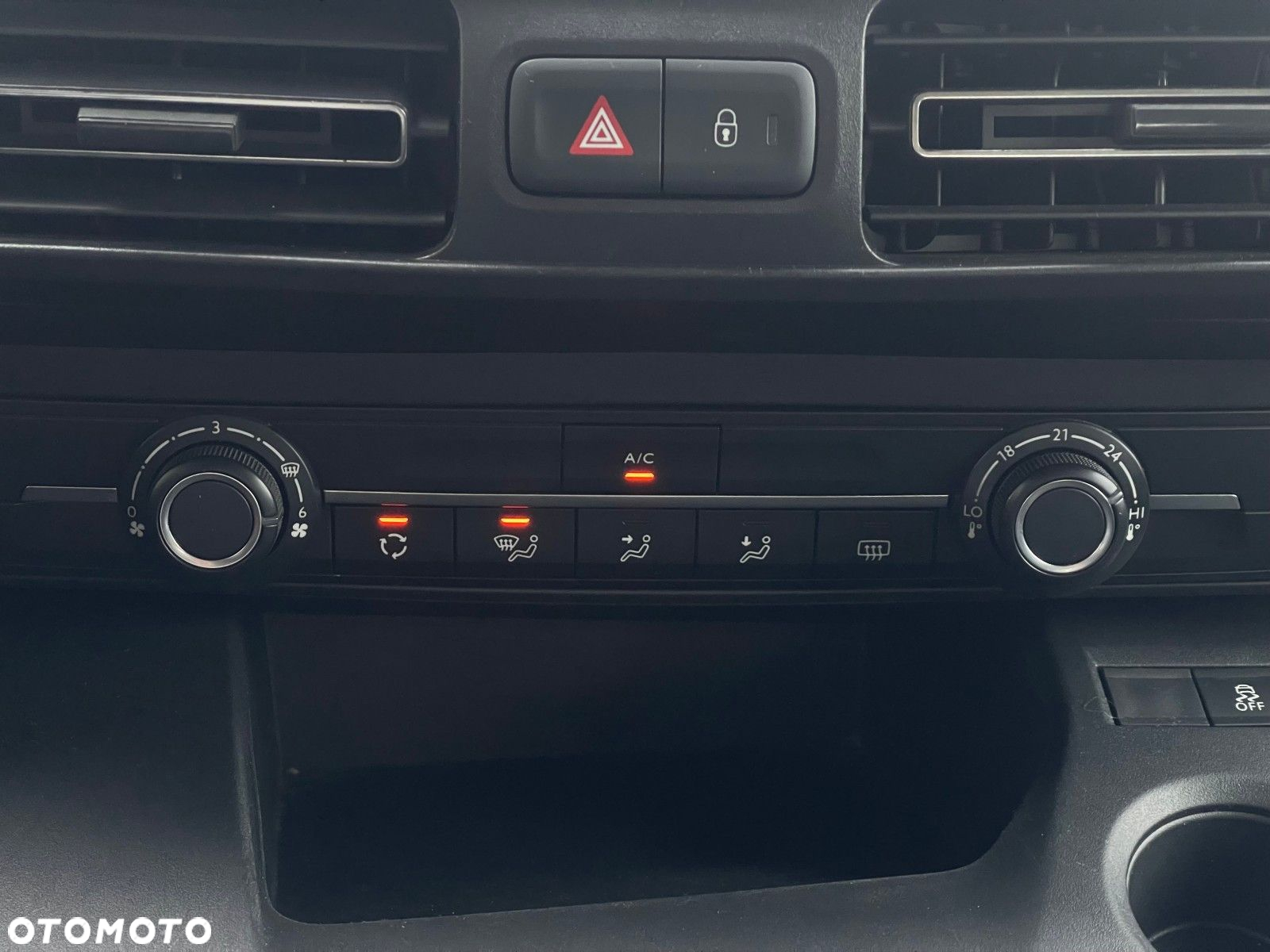 Opel Combo - 13