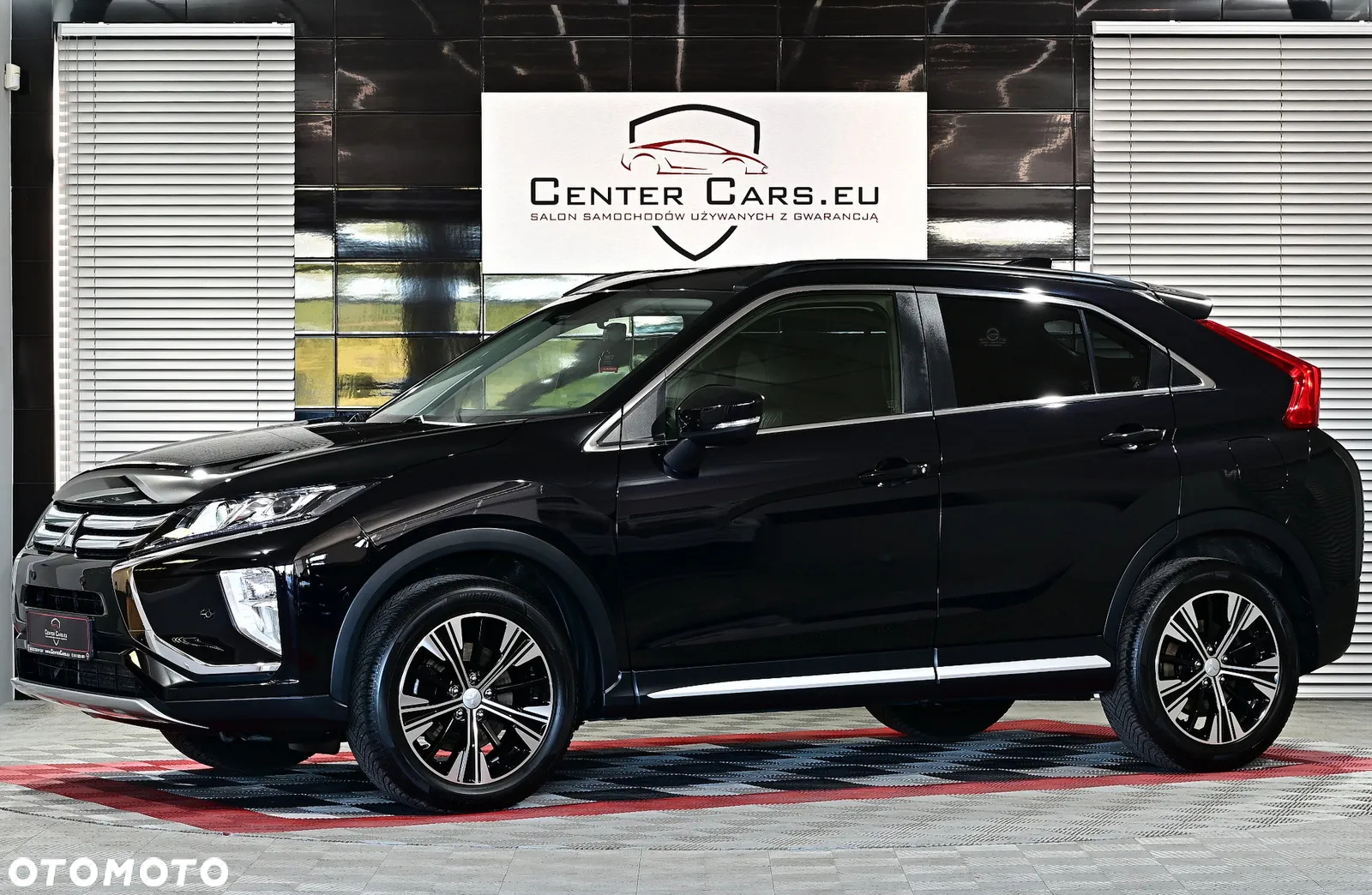 Mitsubishi Eclipse Cross - 12