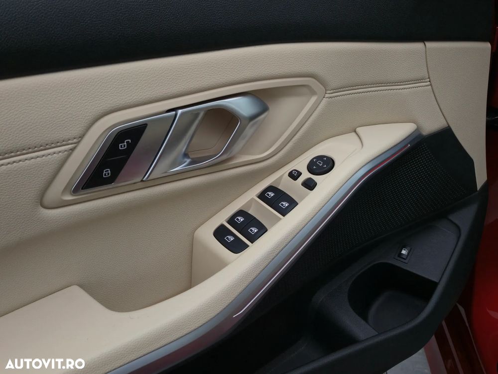 BMW Seria 3 330e iPerformance Luxury Line - 25