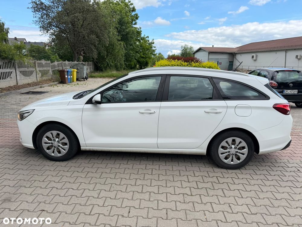 Hyundai i30 1.6 D Comfort - 1