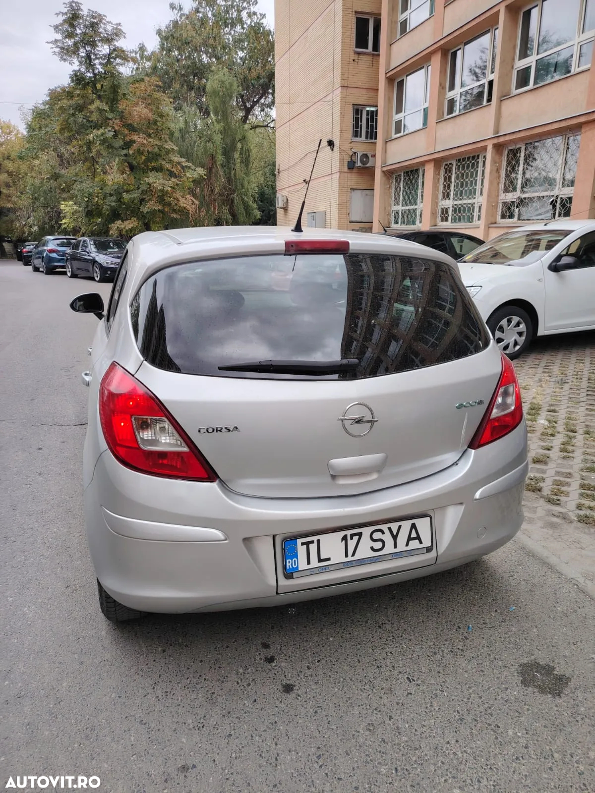 Opel Corsa - 3