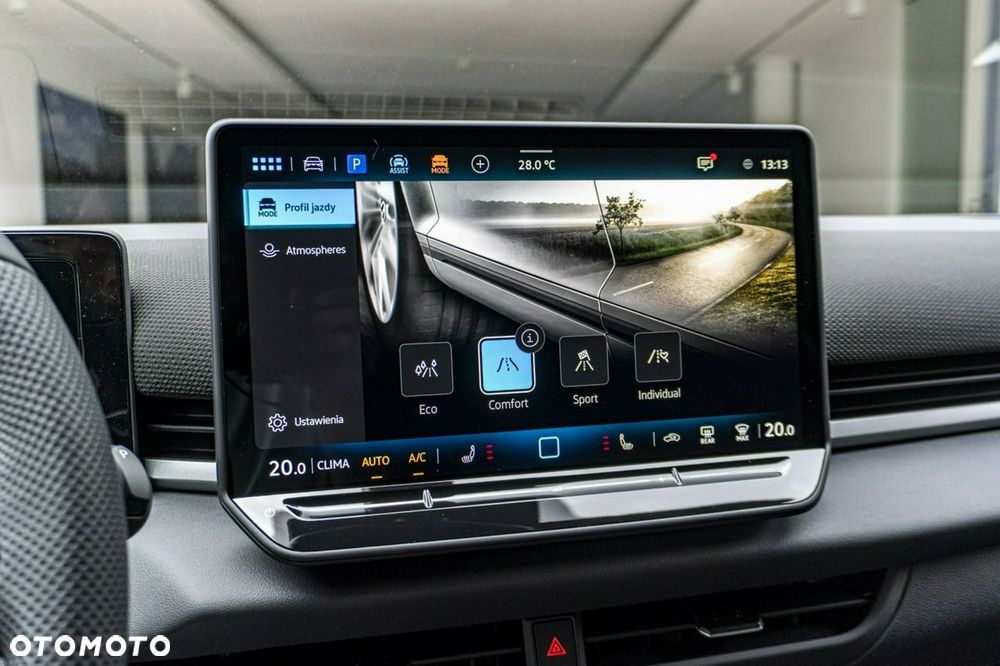 Volkswagen T-Roc - 29