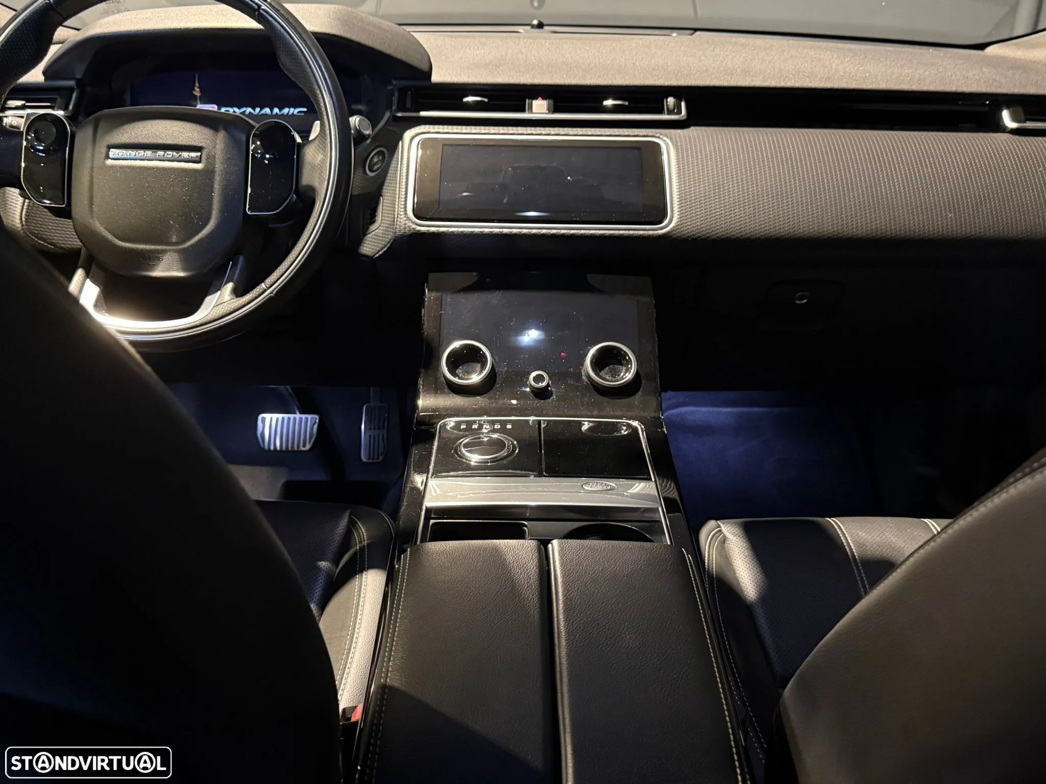 Land Rover Range Rover Velar 2.0 D R-Dynamic - 23