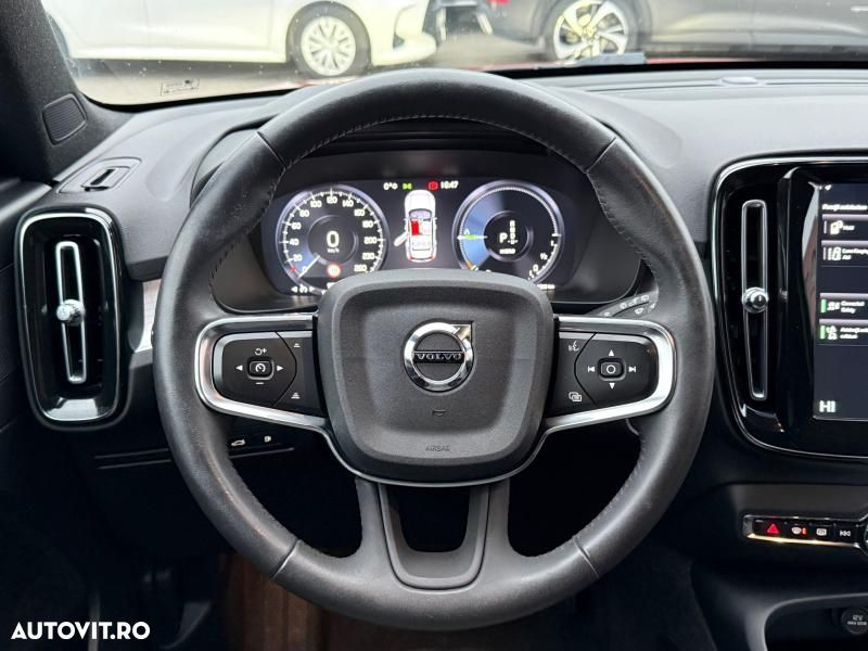 Volvo XC 40 Recharge T4 Twin Engine AT7 Inscription Expression - 30
