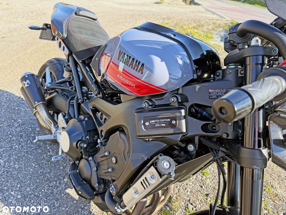 Yamaha XSR - 6