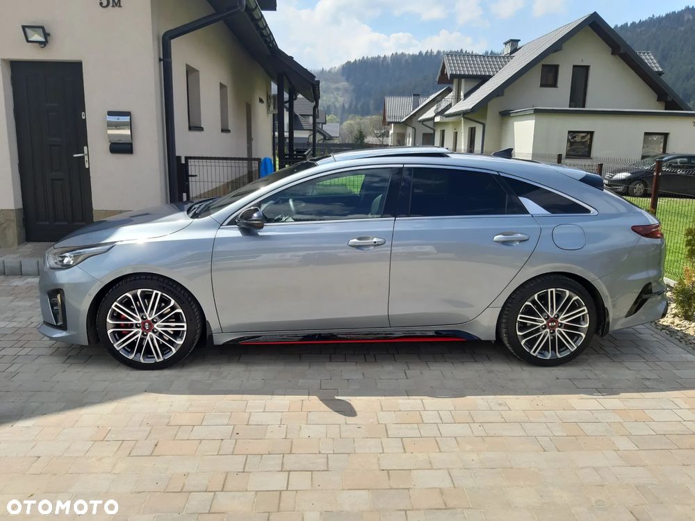 Kia ProCeed 1.6 T-GDI GT DCT - 18
