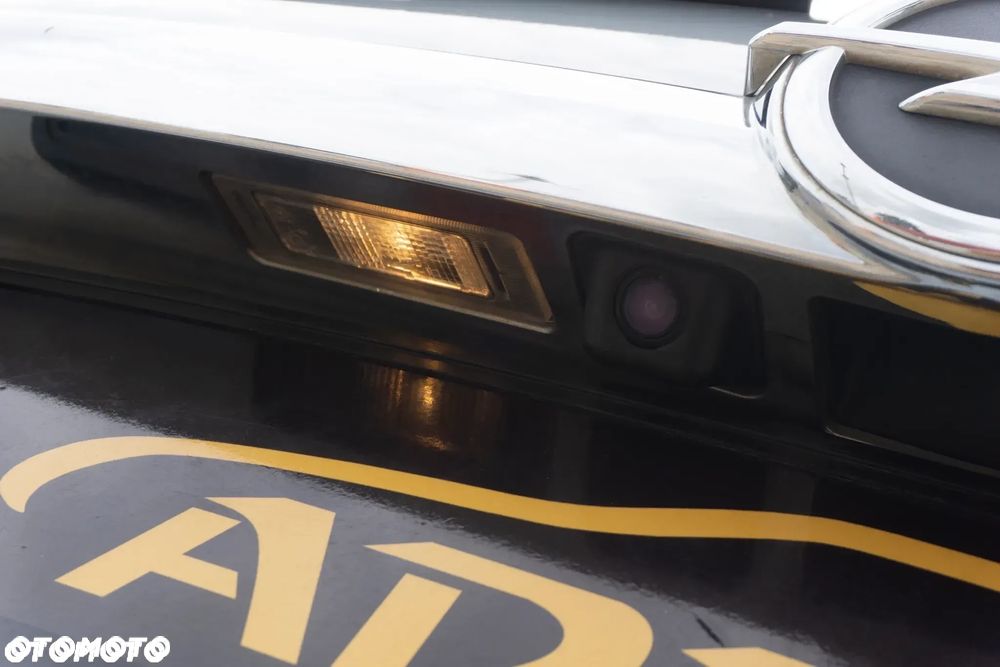 Opel Insignia 2.0 CDTI Cosmo S&S - 16