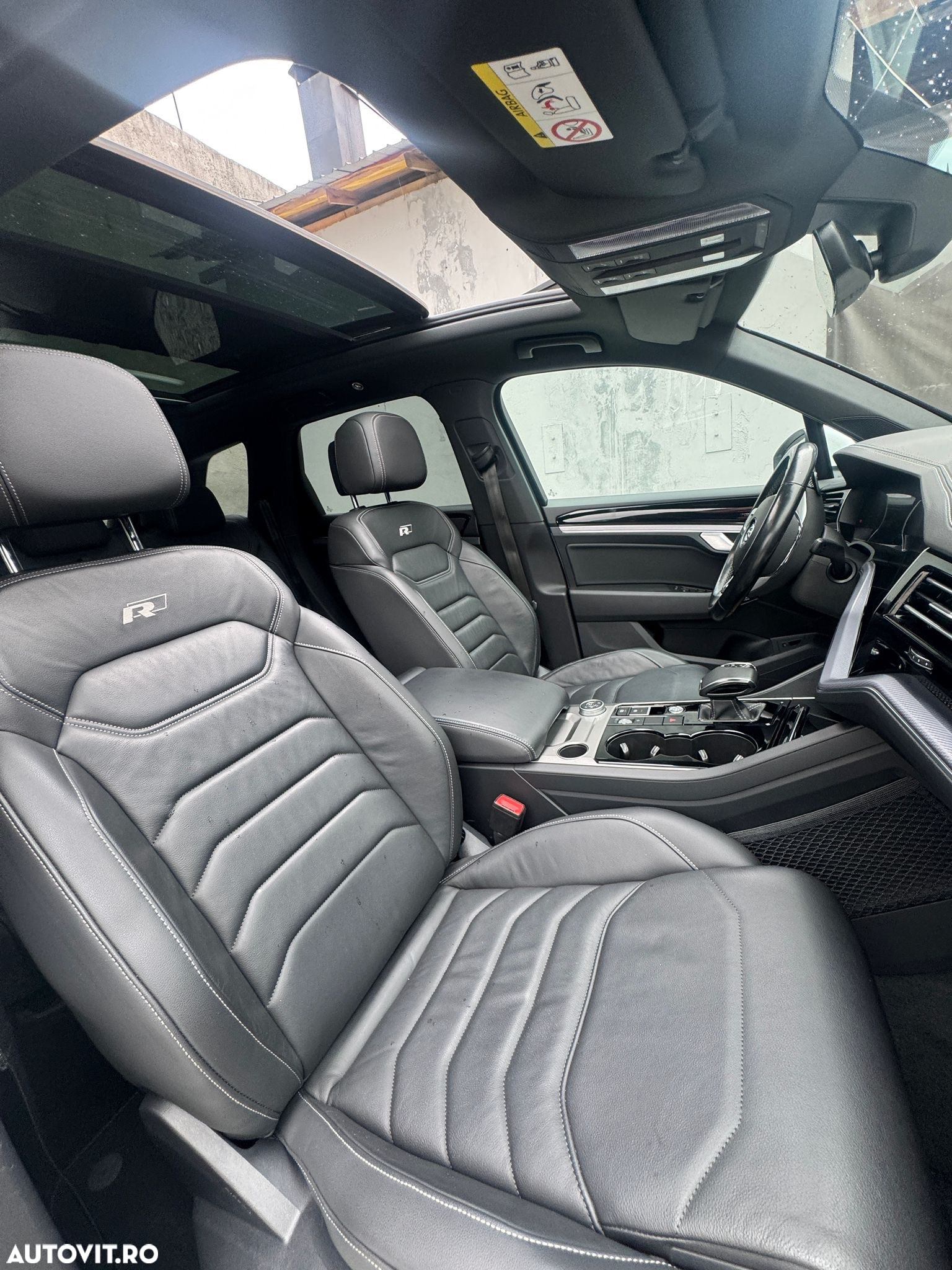 Volkswagen Touareg - 15