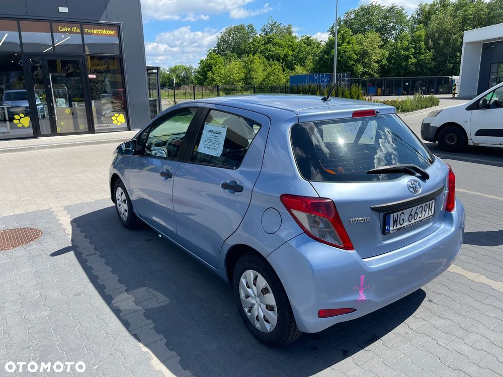 Toyota Yaris - 5