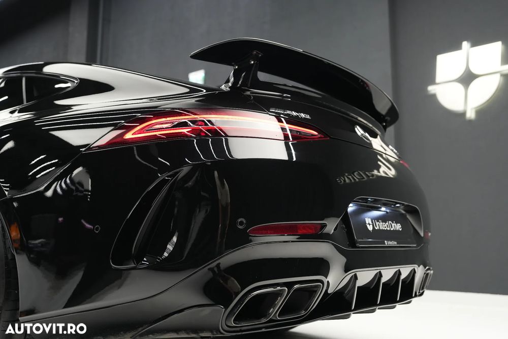 Mercedes-Benz AMG - 36