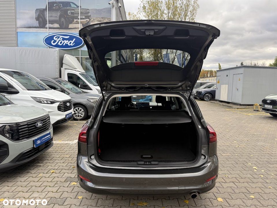 Ford Focus - 16